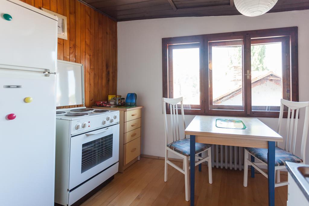 Guesthouse Nina SJJ Cameră foto